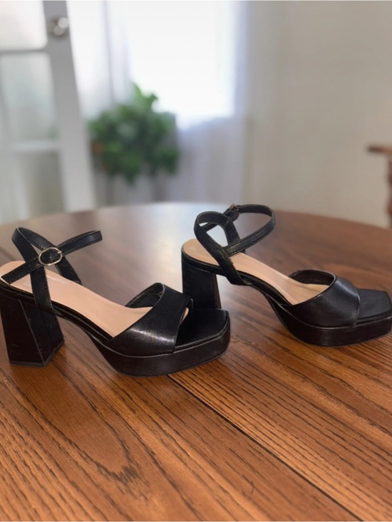 Shoes - Black Platform Block Heel Sandals with Ankle Strap
